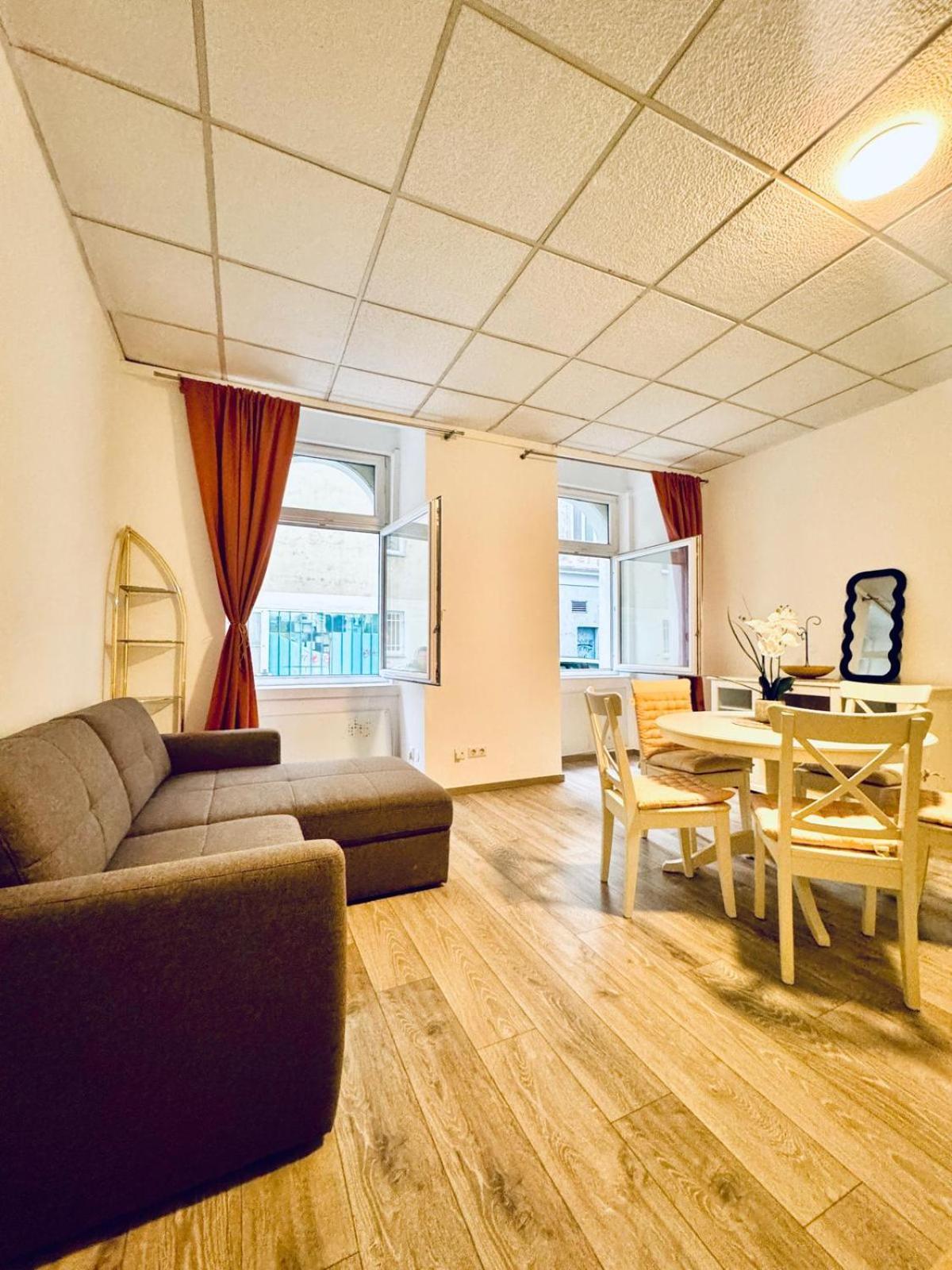Amazing 2Br Apartment Near Praterstern Vienna Luaran gambar