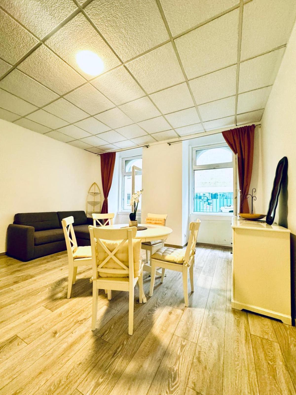 Amazing 2Br Apartment Near Praterstern Vienna Luaran gambar