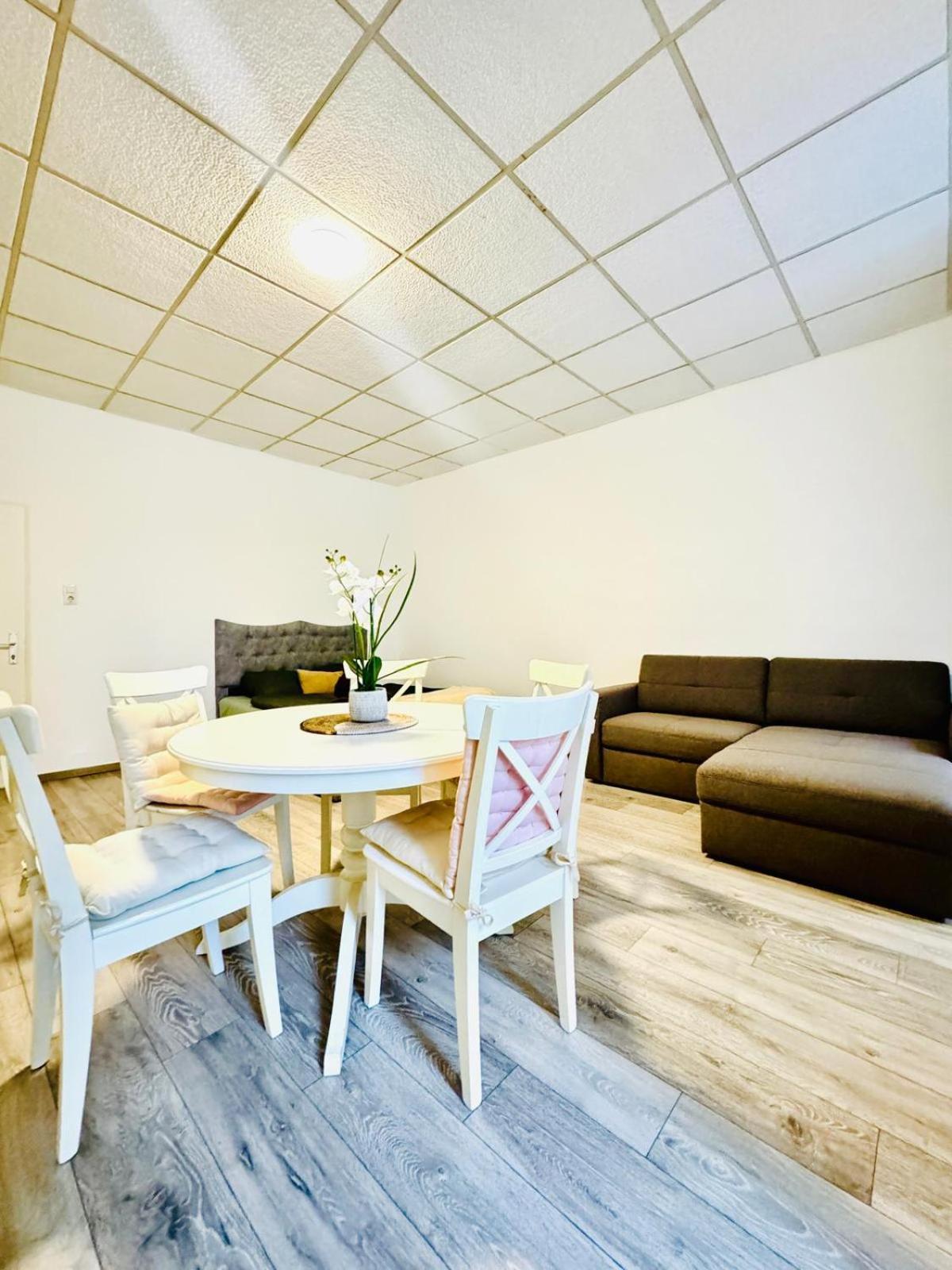 Amazing 2Br Apartment Near Praterstern Vienna Luaran gambar