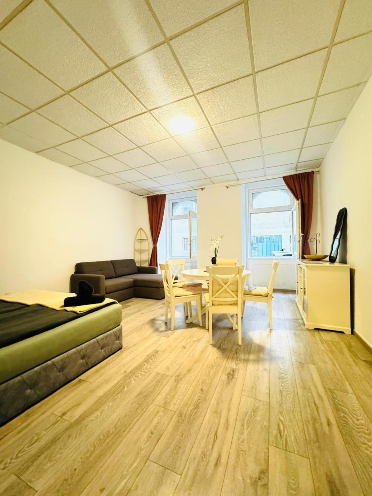Amazing 2Br Apartment Near Praterstern Vienna Luaran gambar